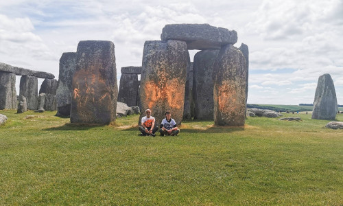 Stonehenge vandalizat cu vopsea