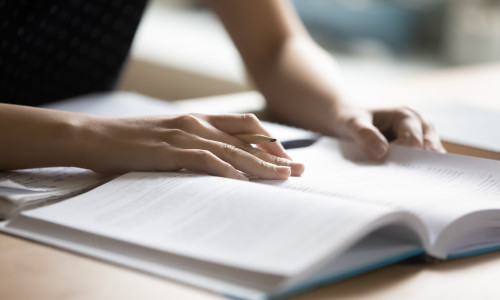 Examen/ Shutterstock