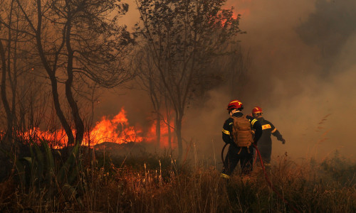 Fire breaks out in Greece