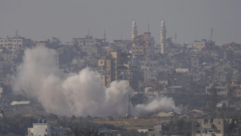 Cel puţin 15 oameni au murit în urma unui atac aerian asupra unei şcoli din Gaza/ Foto: X