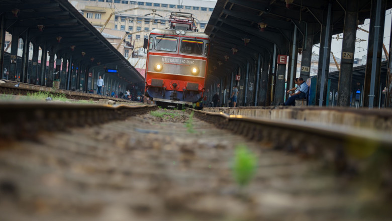 Tren în Gara de Nord din București