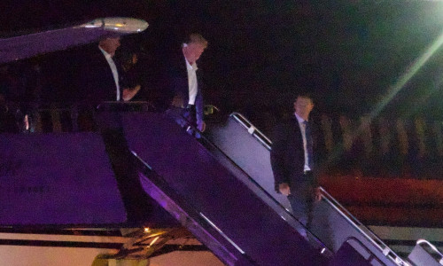 *PREMIUM-EXCLUSIVE* Donald Trump seen with bandaged ear as he is spotted for the first time following shooting in PA this afternoon
