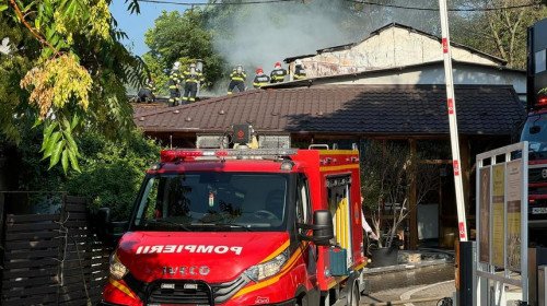 Incendiu puternic la un restaurant din sectorul 1 al Capitalei/ Foto: News.ro