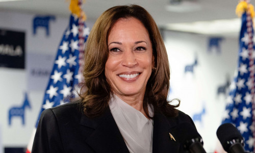 kamala harris (2)