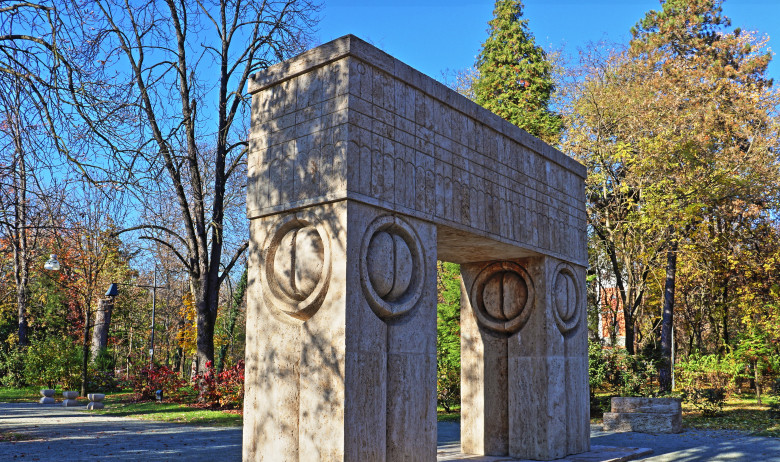 poarta sarutului, constantin brancusi