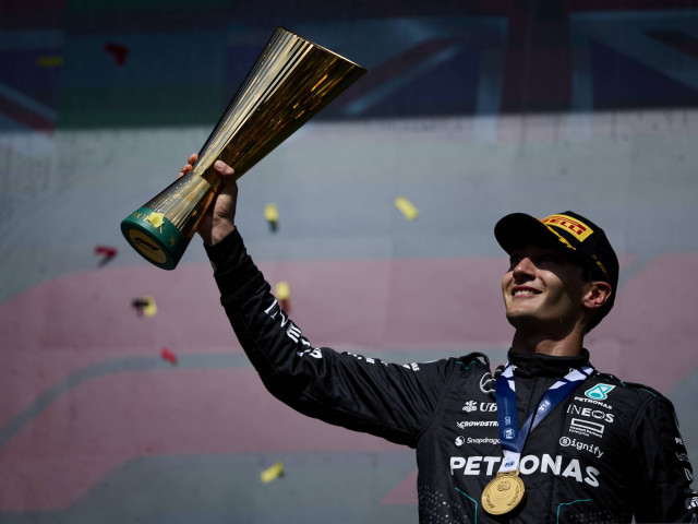 Pilotul de Formula 1 George Russell, descalificat după ce a câștigat Marele Premiu al Belgiei. Hamilton, noul câștigător