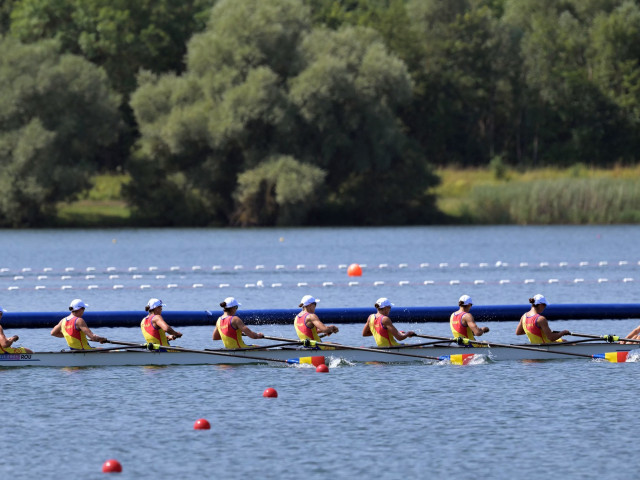 JO Paris 2024. România s-a calificat fără emoţii în finala probei feminine de canotaj 8+1, cu cel mai bun timp din concurs