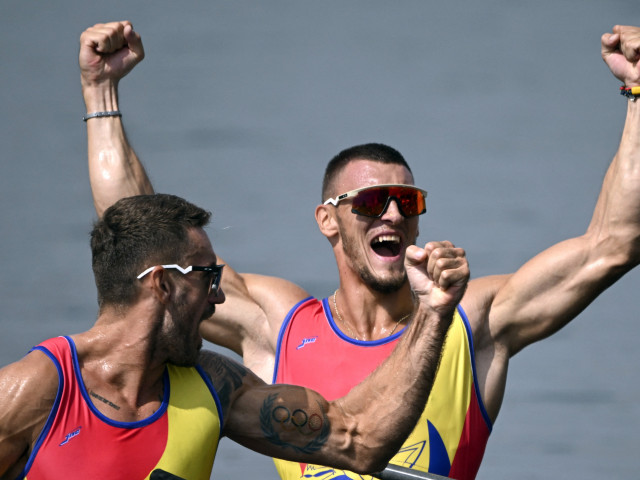 Campioni olimpici! Andrei Cornea şi Marian Enache, AUR la dublu vâsle masculin, la JO de la Paris