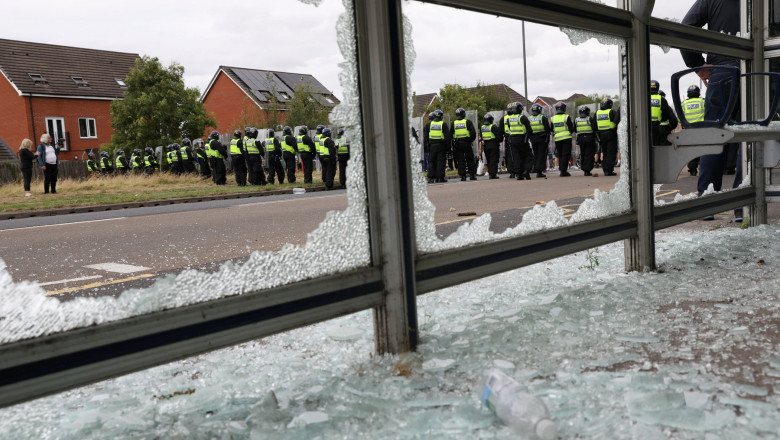 violențe, proteste marea britanie