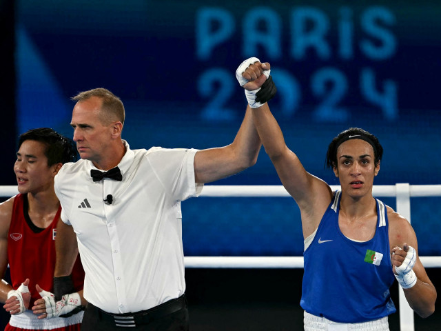 JO 2024. Pugilista algeriană Imane Khelif, aflată în centrul unor controverse, a ajuns în finala categoriei 66 kg