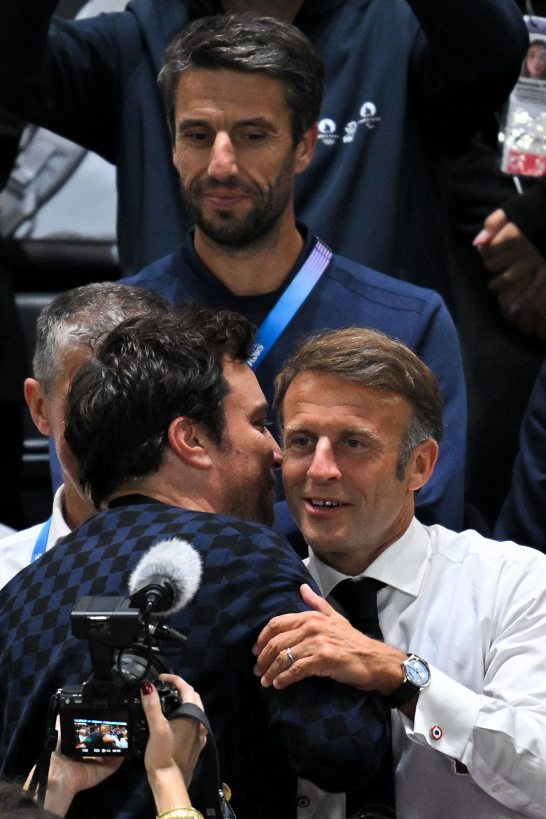 Paris 2024 - Emmanuel And Brigitte Macron At France v USA Basketball Final - 10 Aug 2024