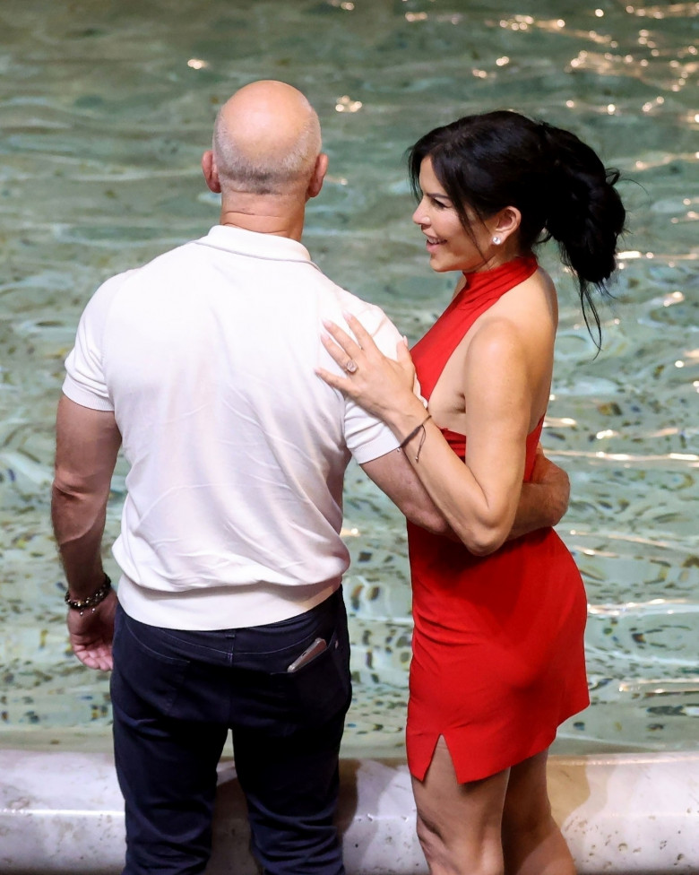 Jeff Bezos și Lauren Sanchez