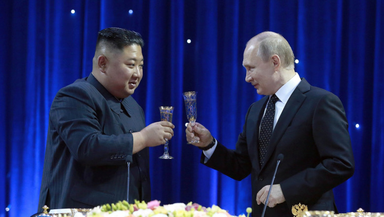 Kim Jong Un și Vladimir Putin