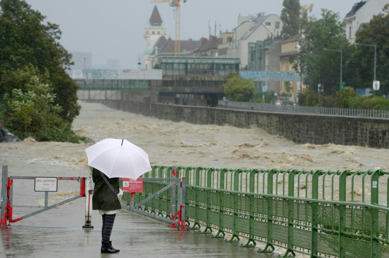 inundatii europa (2)