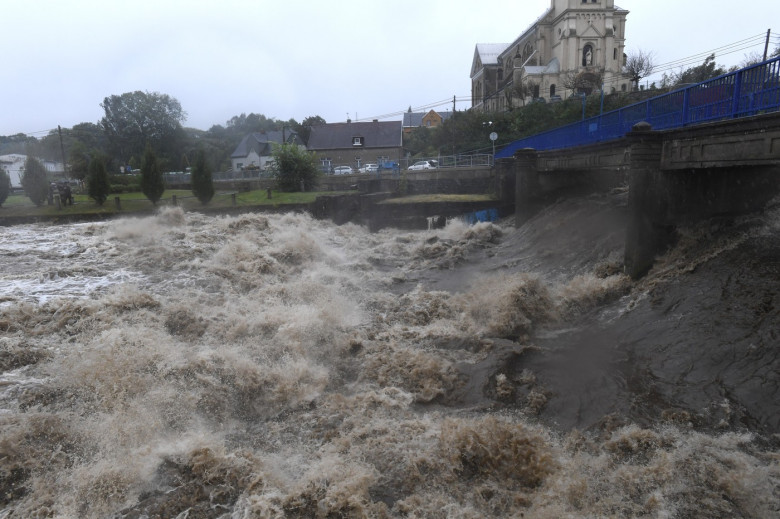 inundatii europa