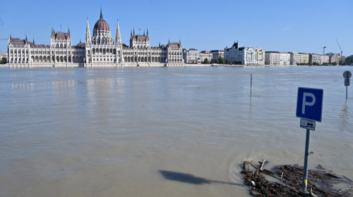 Budapest, 190924. Due to the record level of the water level of the Danube due to heavy rains during the afternoon, the