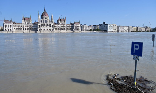 Budapest, 190924. Due to the record level of the water level of the Danube due to heavy rains during the afternoon, the