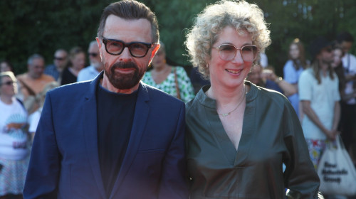 Bjorn Ulvaeus și Christina Sas