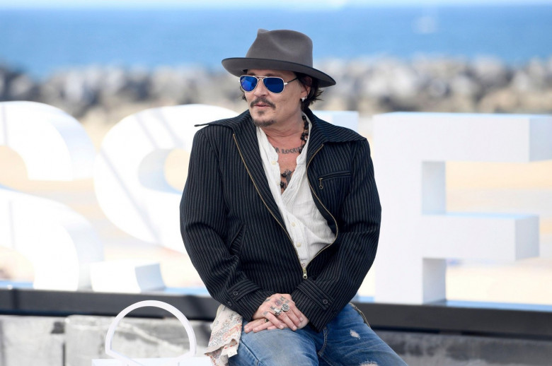 Johnny Depp beim Photocall zum Kinofilm 'Modi - Three Days on the Wings of Madness' auf dem 72. Internationalen Filmfestival San Sebastian / Festival Internacional de Cine de San Sebastin auf der Kursaal Terasse. San Sebastian, 24.09.2024