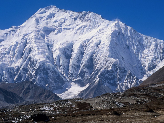 Muntele Everest a crescut în înălţime. Cercetătorii au găsit explicaţia pentru acest fenomen excepţional