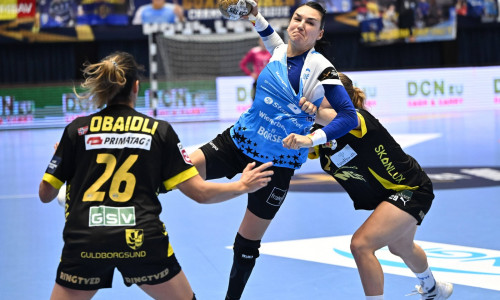 Cristina Georgiana Neagu in meciul de handbal feminin dintre CSM Bucuresti si Nykobing Falster Handbold