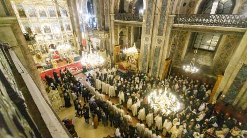 Sfânta Liturghie de la Catedrala Mitropolitană din Iaşi/ Foto: News.ro.