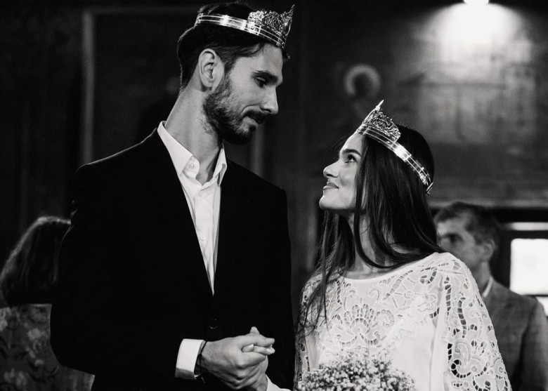 cat a costat rochia lui Theo rose 463476980_557460956808264_1182887754080479664_n3