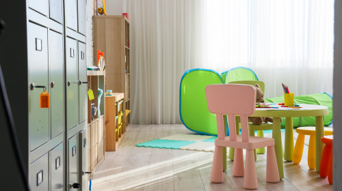 Interior,Of,Playroom,With,Locker,And,Table,In,Kindergarten