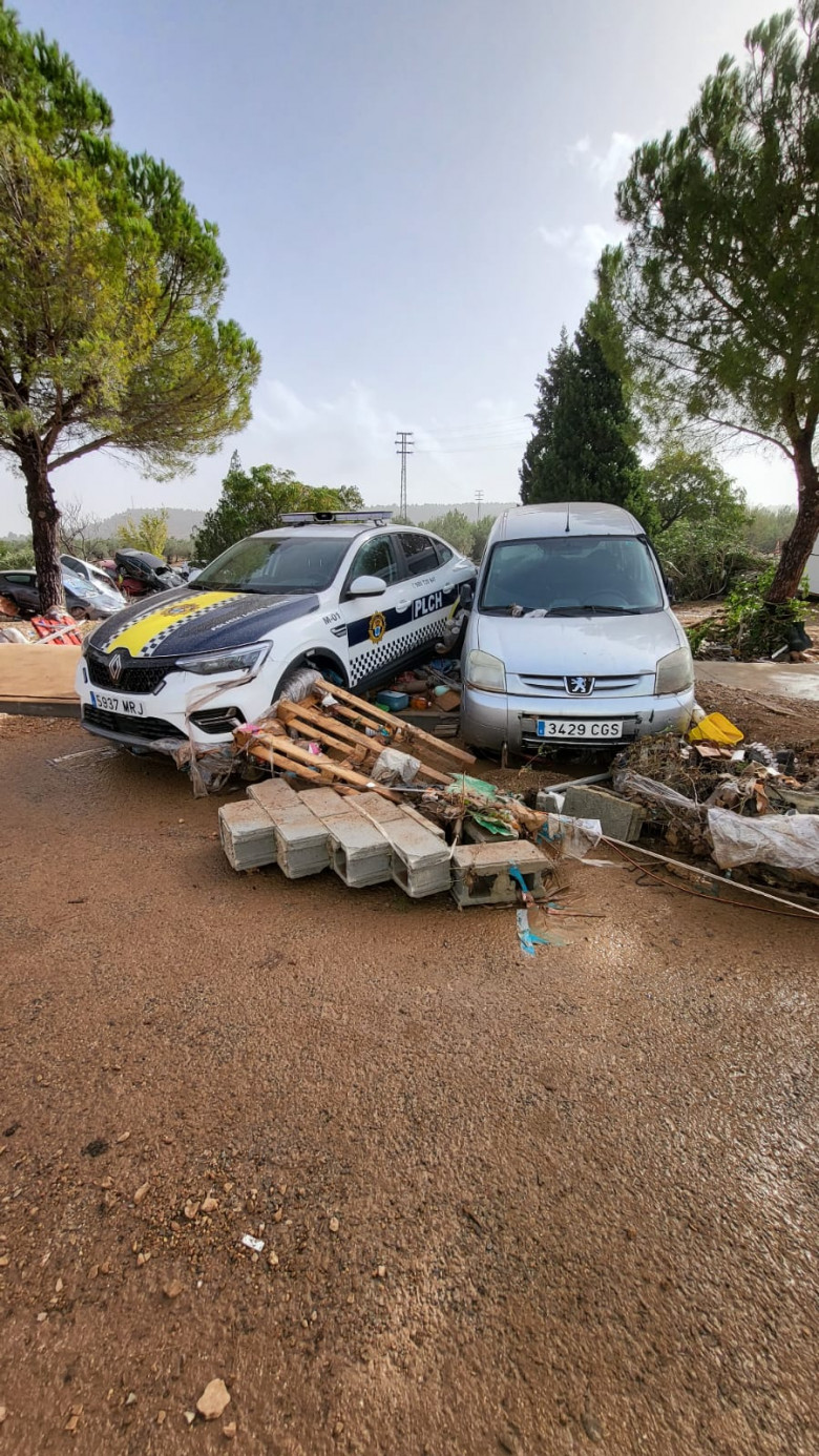 inundatii valencia - ionut dima e95caefd-56ae-4442-a840-0fe3b5c7cfb1