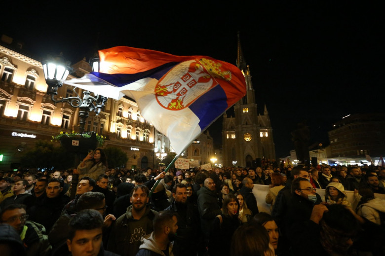 Thousands of Serbians protest over deadly collapse of railway station awning