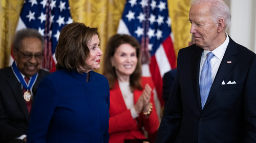 Nancy Pelosi și Joe Biden