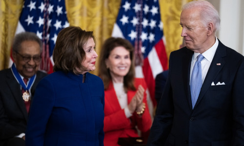 Nancy Pelosi și Joe Biden