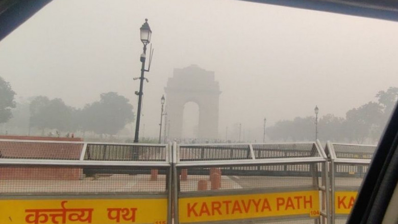 Şcoli închise şi şantiere oprite, după ce poluarea aerului în New Delhi a devenit de 60 de ori mai mare decât normele/ Foto: X