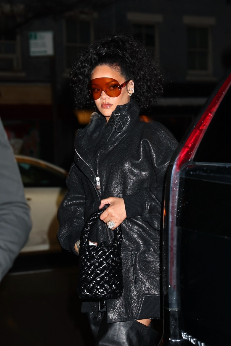 Rihanna rings in the new year at a local bar in New York