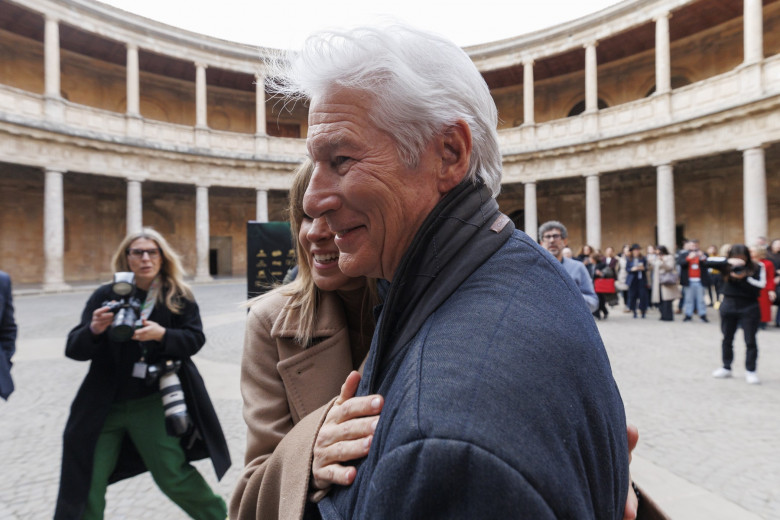 Press conference with actor Richard Gere (Granada)