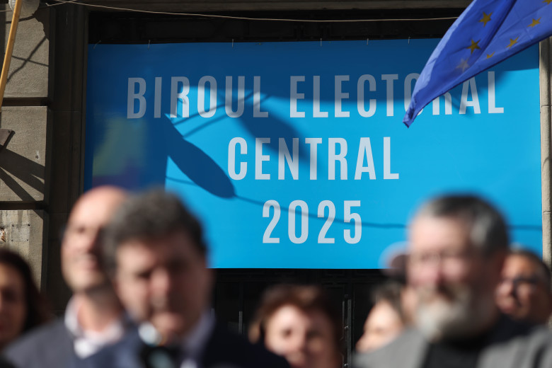 2025-03-07-2124