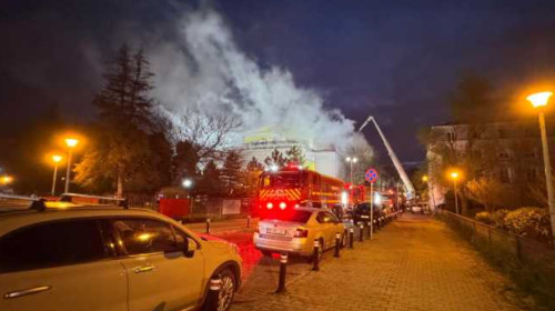 incendiu teatrul masca