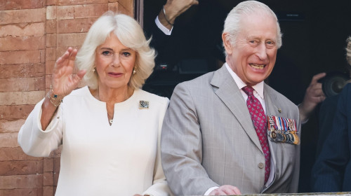 regele charles si camilla