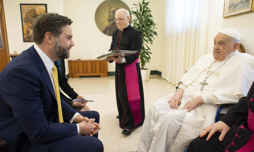 JD Vance și papa Francisc