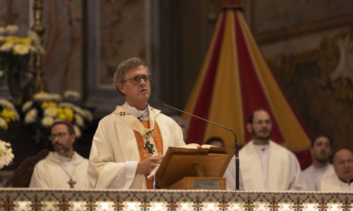 Cardinalii se reunesc marți pentru a planifica funeraliile Papei Francisc/ Profimedia