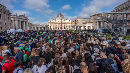 vatican, papa francisc a murit