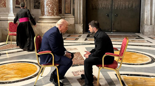 Zelenski s-a întâlnit cu Trump la Roma, în marja funeraliilor Papei Francisc