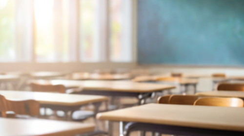 On,The,Blurred,Background,Of,The,Empty,Classroom
