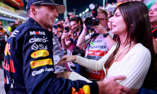 VERSTAPPEN Max (ned), Red Bull Racing RB19, 3-Time F1 World Champion Celebration with Kelly Piquet during the 2023 Formu