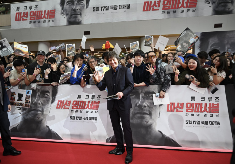 tom cruise (55)