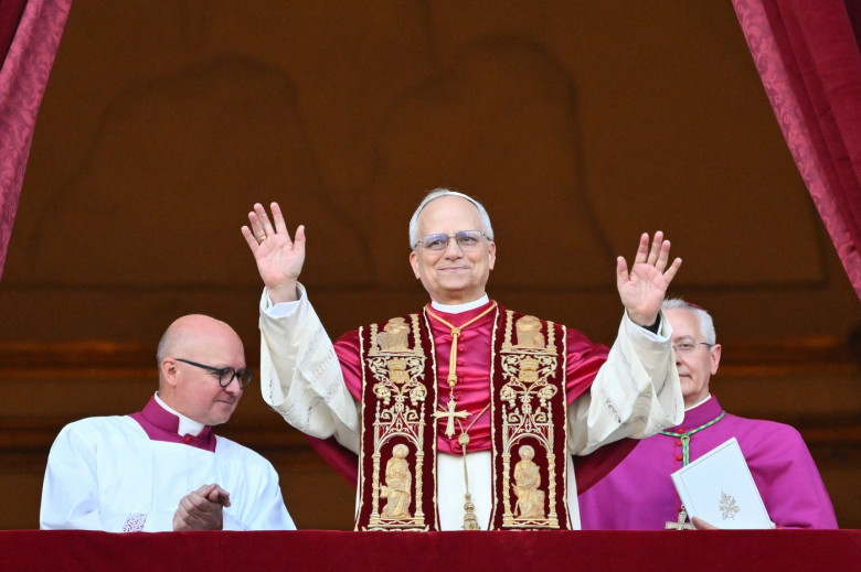 Americanul Robert Francis Prevost a fost ales succesor al Papei Francisc Profimedia Images (2)