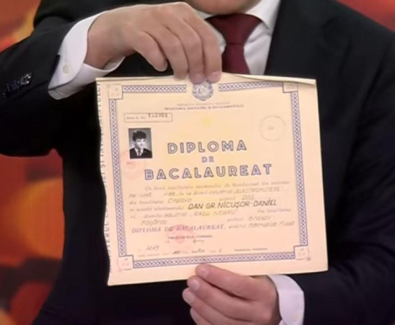 diploma bac nicusor dan (1)