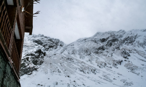 Heavy,Snow,At,Balea,Lac,,Transylvania,,Romania