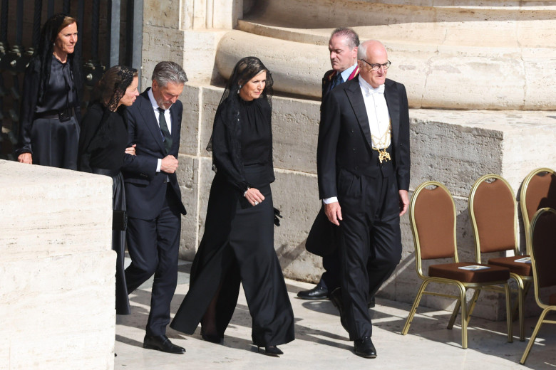Rome, Rite of Enthronement of Pope Leo XIV - ceremony of installation and beginning of pontificate, In the photo: Queen Maxima of the Netherlands and Prime Minister Dick Schoof