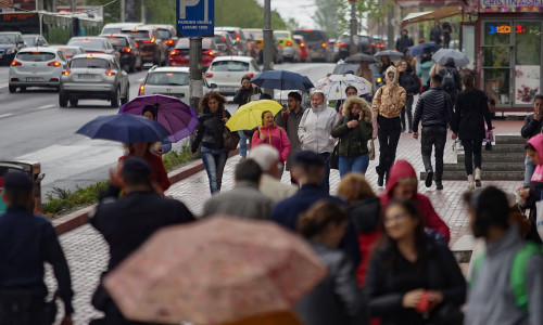 ploaie, bucuresti